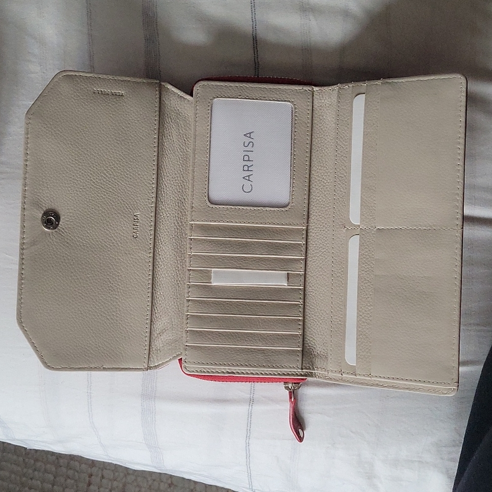 🆕️Italian Red Wallet - Picture 2 of 3